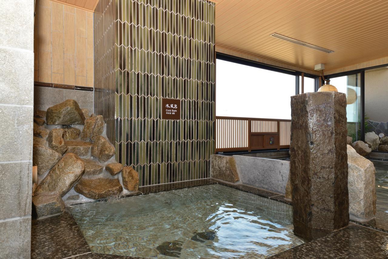 Dormy Inn Takamatsu Chuo Koenmae Natural Hot Spring Exterior photo